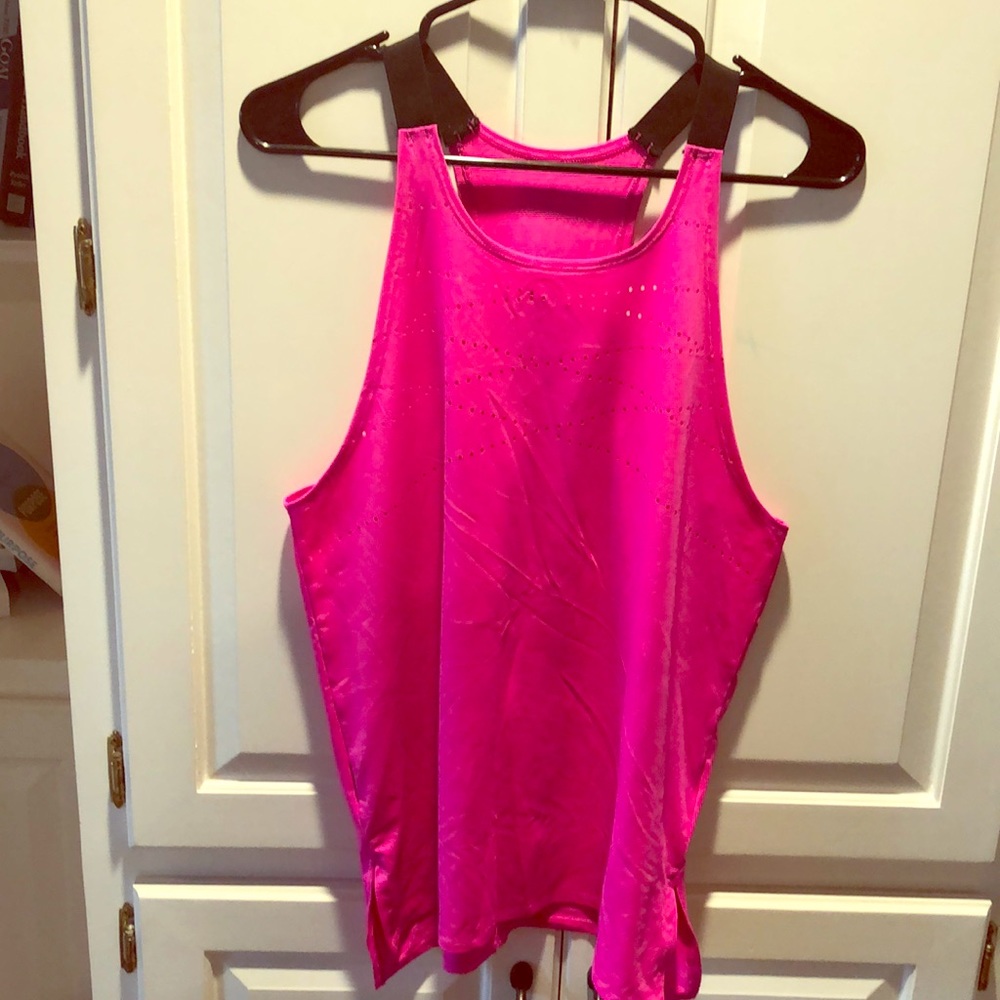 Active tank top